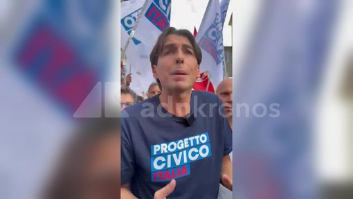 Legge elettorale, Onorato: "Obbligo raccolta firme è lodo salva-casta" Legge elettorale, Onorato: "Obbligo raccolta firme è lodo salva-casta"
