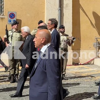 Funerali Emma Bonino, feretro lascia il Campidoglio accompagnato da Mattarella e Meloni Funerali Emma Bonino, feretro lascia il Campidoglio accompagnato da Mattarella e Meloni