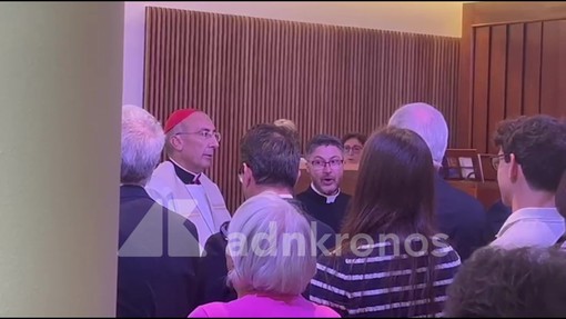 Al Gemelli il rosario per Papa Leone, Cardinal Reina: "Il Signore lo sostenga e conforti i ricoverati"