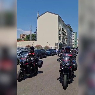 Agente morto dopo inseguimento, il saluto di cordoglio delle forze di polizia