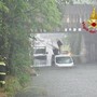 Vento e nubifragi, maltempo colpisce il Nord e ora è allerta anche al Centro-Sud Vento e nubifragi, maltempo colpisce il Nord e ora è allerta anche al Centro-Sud