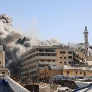Katz: &quot;Gaza sta bruciando, usiamo pugno di ferro e non torniamo indietro&quot;