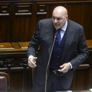 Difesa, Crosetto “I tempi sono cambiati, anche la Nato deve cambiare”