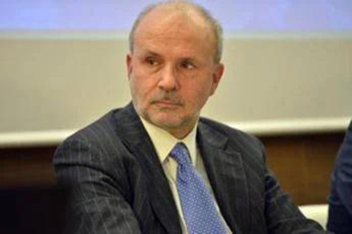 Schillaci: "Menopausa è tema di salute pubblica, non solo femminile"