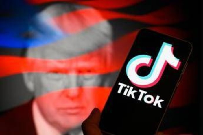 Trump annuncia accordo su TikTok: &quot;Nostri giovani saranno felici&quot;
