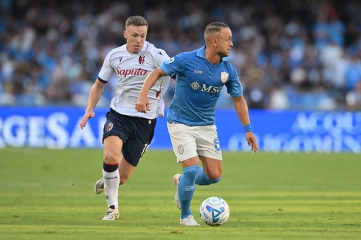 Il Napoli ritrova la vittoria, contro il Bologna decide Lobotka