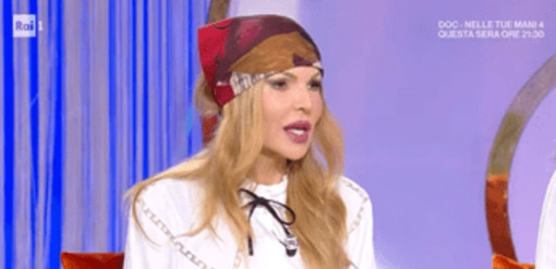 Rita Rusic: "Indosso una bandana perché sono stata operata, avevo un tumore maligno"