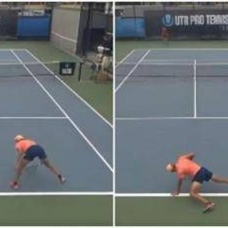 Tennista sbaglia colpi e non si regge in piedi: "Crampi o alcol?" Tennista sbaglia colpi e non si regge in piedi: "Crampi o alcol?"