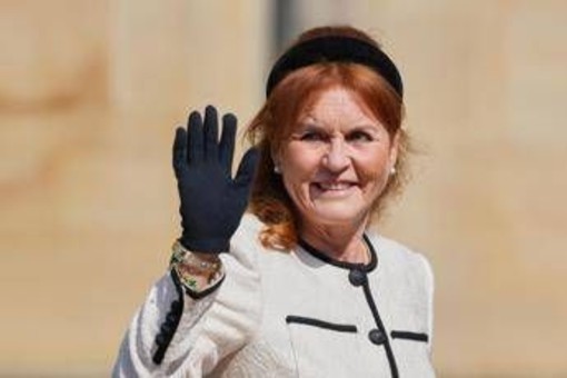 Sarah Ferguson, il ritorno a sorpresa dopo lo scandalo Epstein: avvistata a Londra Sarah Ferguson, il ritorno a sorpresa dopo lo scandalo Epstein: avvistata a Londra