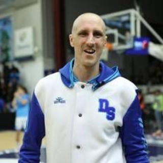 Verissimo, Achille Polonara: "Dopo la diagnosi di leucemia non volevo più vivere" Verissimo, Achille Polonara: "Dopo la diagnosi di leucemia non volevo più vivere"