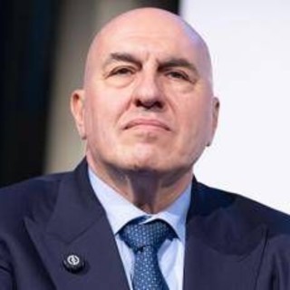 Crosetto contro il Fatto: "Titolo falso, Italia non è in guerra" Crosetto contro il Fatto: "Titolo falso, Italia non è in guerra"
