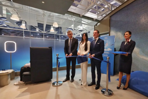 ITA, “Viaggiare in tutti i sensi” nella rinnovata Hangar Lounge di Roma Fiumicino ITA, “Viaggiare in tutti i sensi” nella rinnovata Hangar Lounge di Roma Fiumicino