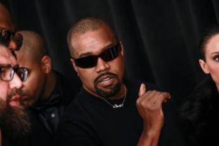 Kanye West e Travis Scott a Reggio Emilia, la prefettura vieta i concerti Kanye West e Travis Scott a Reggio Emilia, la prefettura vieta i concerti