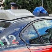Roma, 22enne sequestrato e torturato in un b&amp;b a Trastevere: tra gli arrestati Solø, finalista Area Sanremo 2025