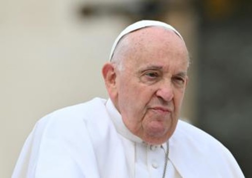Giubileo, l'appello del Papa: &quot;Amnistia ai detenuti, abolire la pena di morte&quot;