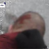 Caso Fakir, Tg1: fotogramma da bodycam poliziotto mostra ferita sulla nuca