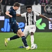 Cabal si scontra con Gila, Spalletti chiede rigore e arbitro annulla il gol: proteste in Juventus-Lazio