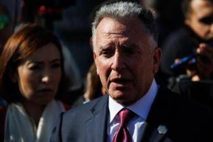 Ucraina, oggi nuovo round di colloqui. Witkoff incontrerà il negoziatore di Kiev a Miami Ucraina, oggi nuovo round di colloqui. Witkoff incontrerà il negoziatore di Kiev a Miami