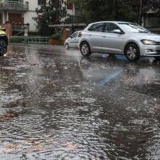 Meteo e supercelle, arriva maltempo con grandine: Italia divisa in due