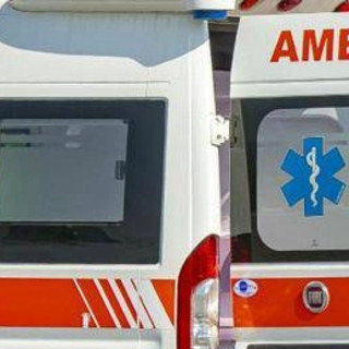 Scontro tra camper e moto nell'Aretino, un morto e un ferito grave