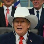 Ucraina-Russia, Trump: "Grandi progressi". E insiste: 'zona libera' nel Donbass Ucraina-Russia, Trump: "Grandi progressi". E insiste: 'zona libera' nel Donbass