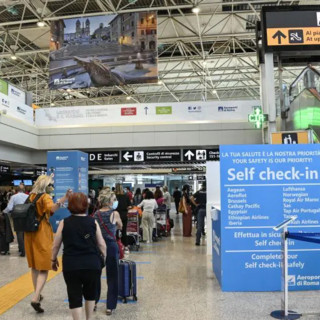 Si fingevano pellegrini per il Giubileo, due brasiliani arrestati a Fiumicino con 35 kg di cocaina