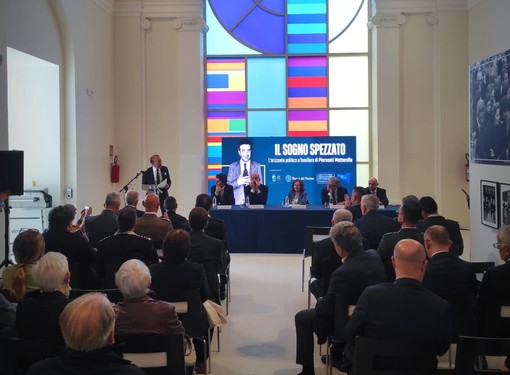 Banca del Fucino porta all’Aquila la mostra dedicata a Piersanti Mattarella
