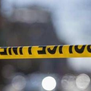 Sparatoria a Minneapolis, 3 morti e 3 agenti feriti Sparatoria a Minneapolis, 3 morti e 3 agenti feriti
