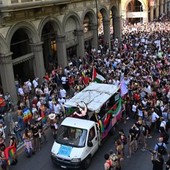 Pride Bologna, media Tel Aviv: "Israeliani spintonati, anche donna incinta" Pride Bologna, media Tel Aviv: "Israeliani spintonati, anche donna incinta"