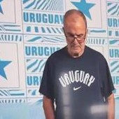 Uruguay, Bielsa protesta contro i 'nuovi' Mondiali