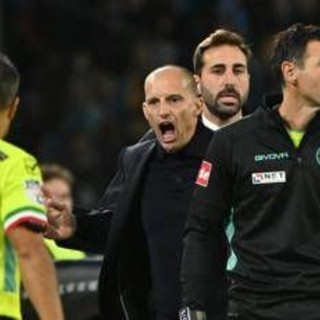 Stangata per Allegri, due giornate di squalifica e multa dopo l'espulsione con la Roma Stangata per Allegri, due giornate di squalifica e multa dopo l'espulsione con la Roma
