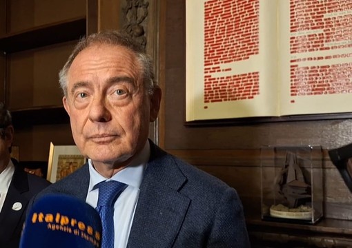 Urso “Imprese italiane protagoniste per moduli abitativi sulla Luna” Urso “Imprese italiane protagoniste per moduli abitativi sulla Luna”