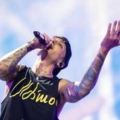 Ultimo: &quot;L'annuncio più importante della mia carriera&quot;. Di cosa si tratta
