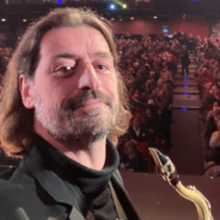 Addio ad Alessandro Tomei, Baglioni: "Ci mancherà il tuo sax" Addio ad Alessandro Tomei, Baglioni: "Ci mancherà il tuo sax"