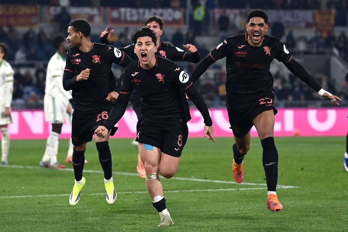 Torino ai quarti di finale di Coppa Italia, Roma battuta 3-2 all’Olimpico