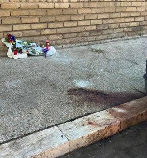 Ostia, sangue in strada dopo l'omicidio‑suicidio di tre giorni fa: residenti sotto choc