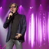 Sanremo 2026, Stadio chi sono: la cover con Tommaso Paradio