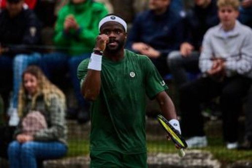 Tennis, Cerundolo vince il Queen's. Tiafoe trionfa ad Halle e vola a Wimbledon da top 20
