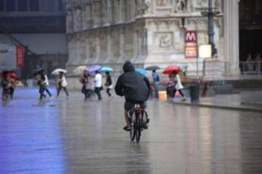 Fine del caldo africano, ma scatta l’allarme meteo: 48 ore di temporali violenti sull’Italia Fine del caldo africano, ma scatta l’allarme meteo: 48 ore di temporali violenti sull’Italia