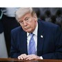 Trump deve togliere il suo nome dal Kennedy Center, la decisione del giudice