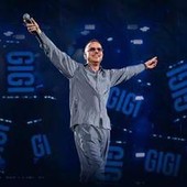 Gigi D'Alessio torna in tour e sogna San Siro: "La mia intelligenza napoletana, non artificiale" Gigi D'Alessio torna in tour e sogna San Siro: "La mia intelligenza napoletana, non artificiale"