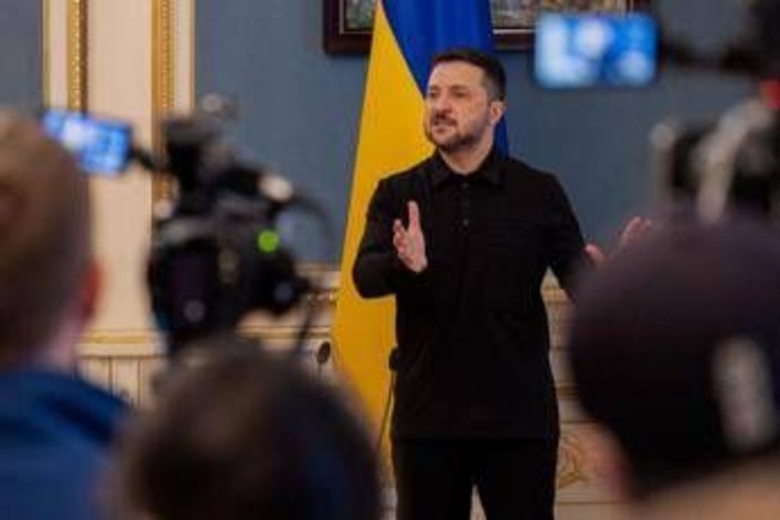 Ucraina, raid russi su Kiev nella notte. Zelensky: &quot;Italia potrebbe essere la prossima&quot;