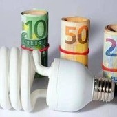 Prezzi, Codacons: "Da bollette a carburanti in arrivo stangata d'autunno, +633 euro a famiglia"