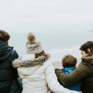 Assegno unico 2026, in arrivo gli aumenti: quando arrivano, tabelle Inps Assegno unico 2026, in arrivo gli aumenti: quando arrivano, tabelle Inps