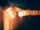Bollette luce e gas, aumenti in vista: prezzi fino al 40% in più in autunno e inverno