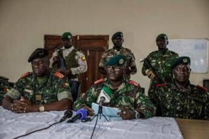 Golpe in Guinea-Bissau, arrestato presidente Embaló: militari impongono coprifuoco