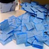 Sondaggio politico, Fratelli d'Italia scende e Pd sale