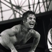 Ozzy, un anno dopo: "Ricordatemi alzando la musica al massimo" Ozzy, un anno dopo: "Ricordatemi alzando la musica al massimo"
