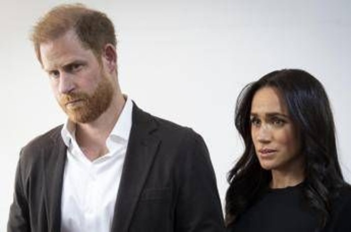 Harry e Meghan incontreranno Carlo prima di Natale, ma William non ci sarà Harry e Meghan incontreranno Carlo prima di Natale, ma William non ci sarà