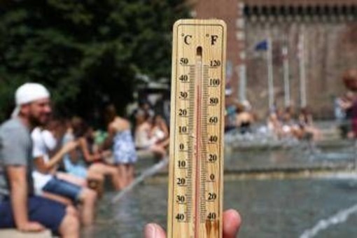 Meteo, nel weekend ancora sole e alte temperature. Poi da mercoledì la svolta Meteo, nel weekend ancora sole e alte temperature. Poi da mercoledì la svolta